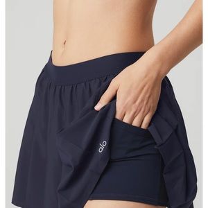 ALO Varsity Tennis Skirt (navy blue)